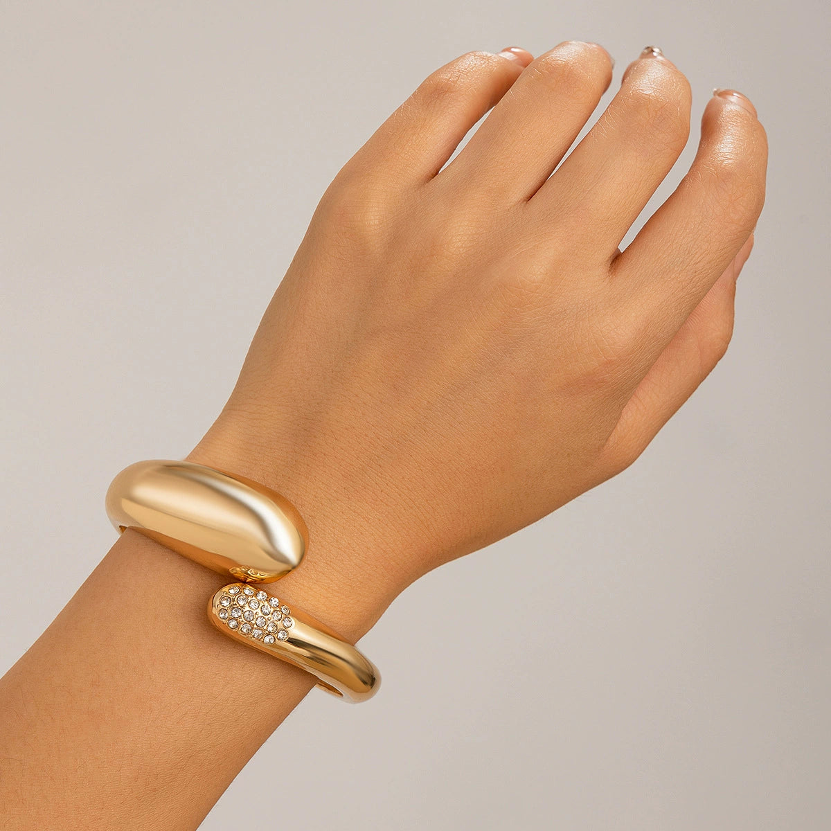 Anasofia Waterdrop Cuff Bracelet - Style 02 Gold [AC1TY46F]