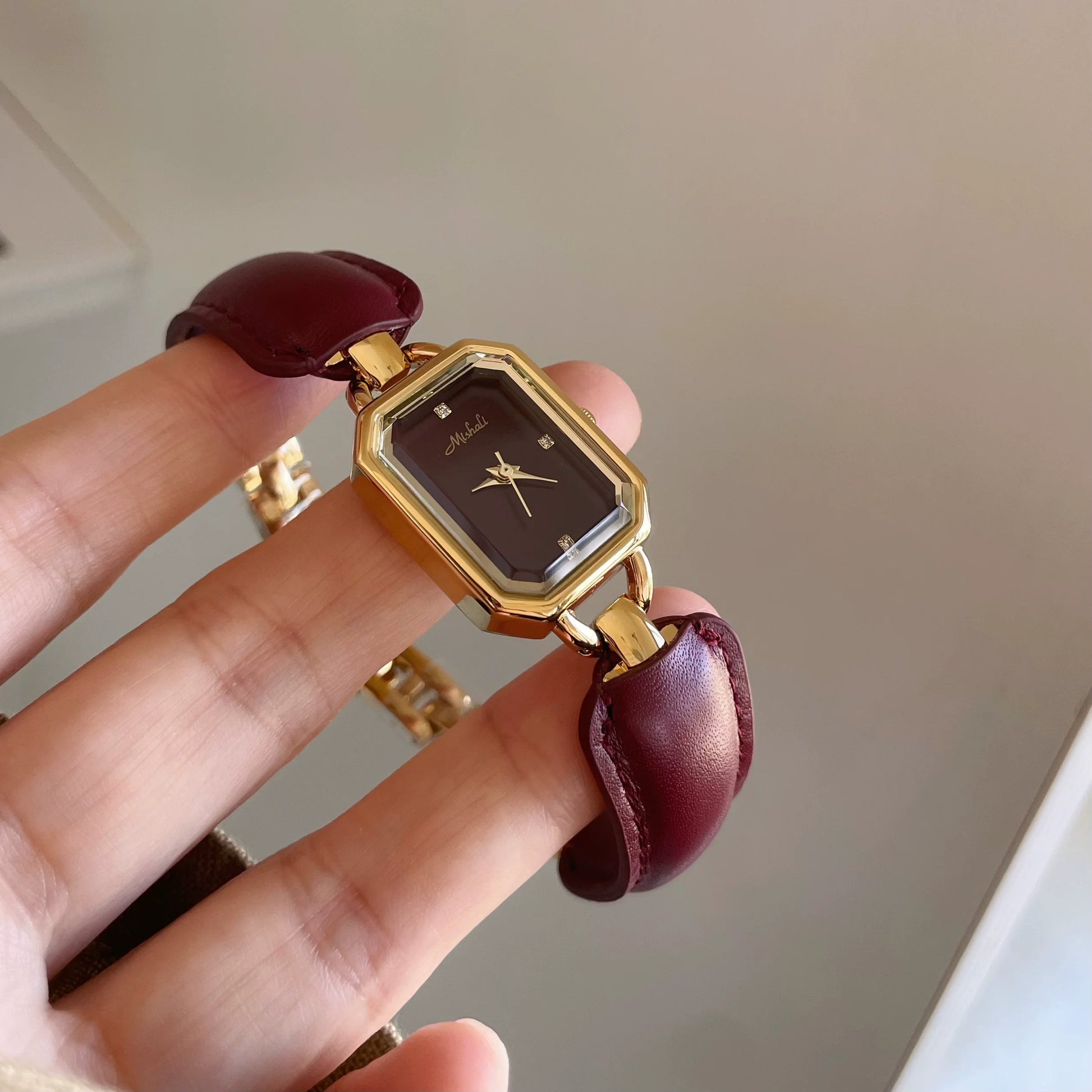 Joelle Luxe Chain Watch - Ankela Red