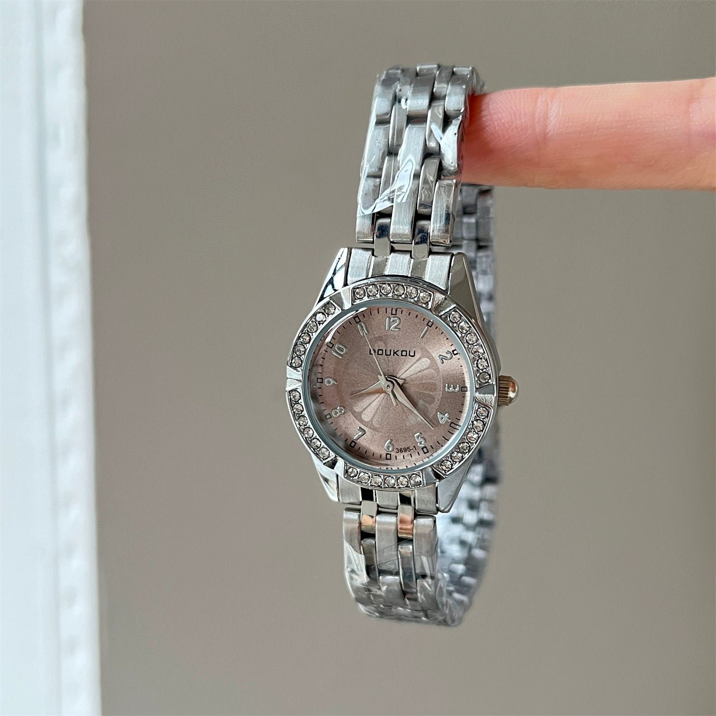 Kaydance Dainty Daisy Watch - Grey Coffee Daisy Dial Steel Band [3YYDWL9V]