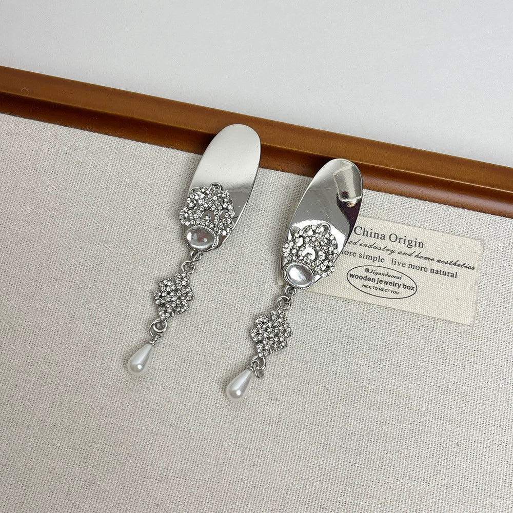 Aliza Palace Tassel Hairpin - Silver Single [I49NN1EC]