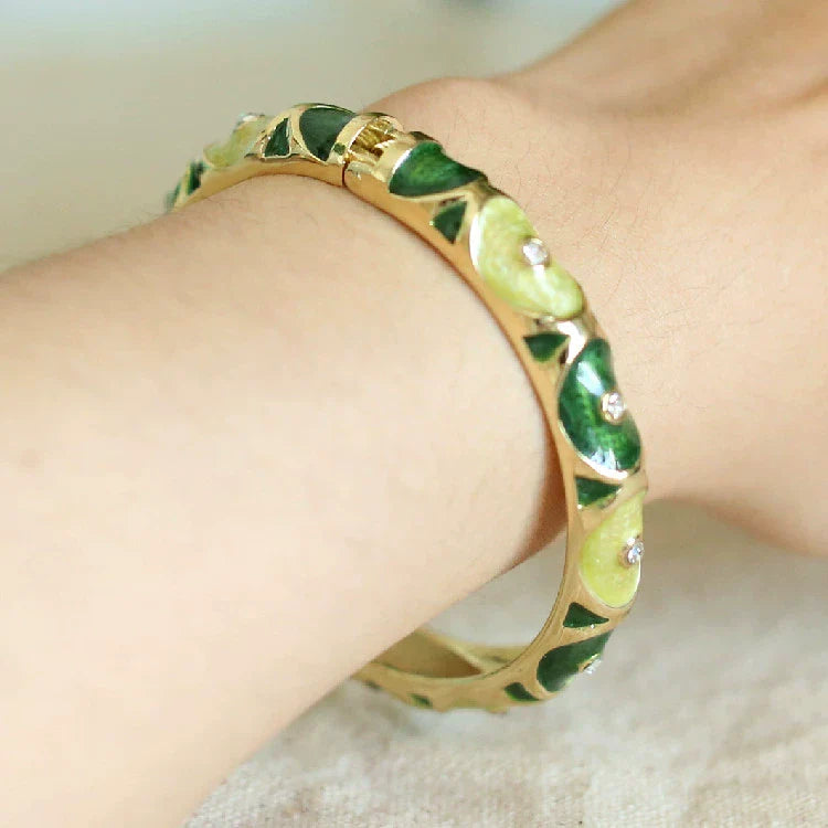 Amellia Enamel Eye Bangle - Green
