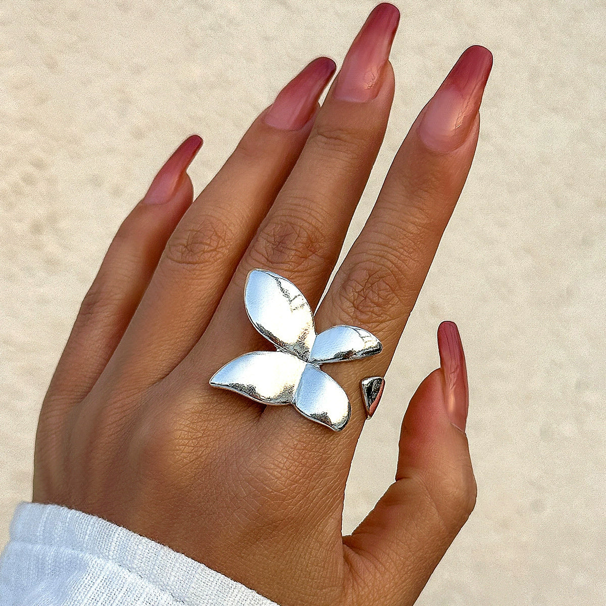 Miracle Glossy Butterfly Bow Ring - Silver Tone Design 02 (0721) [KT4BQ4UE]