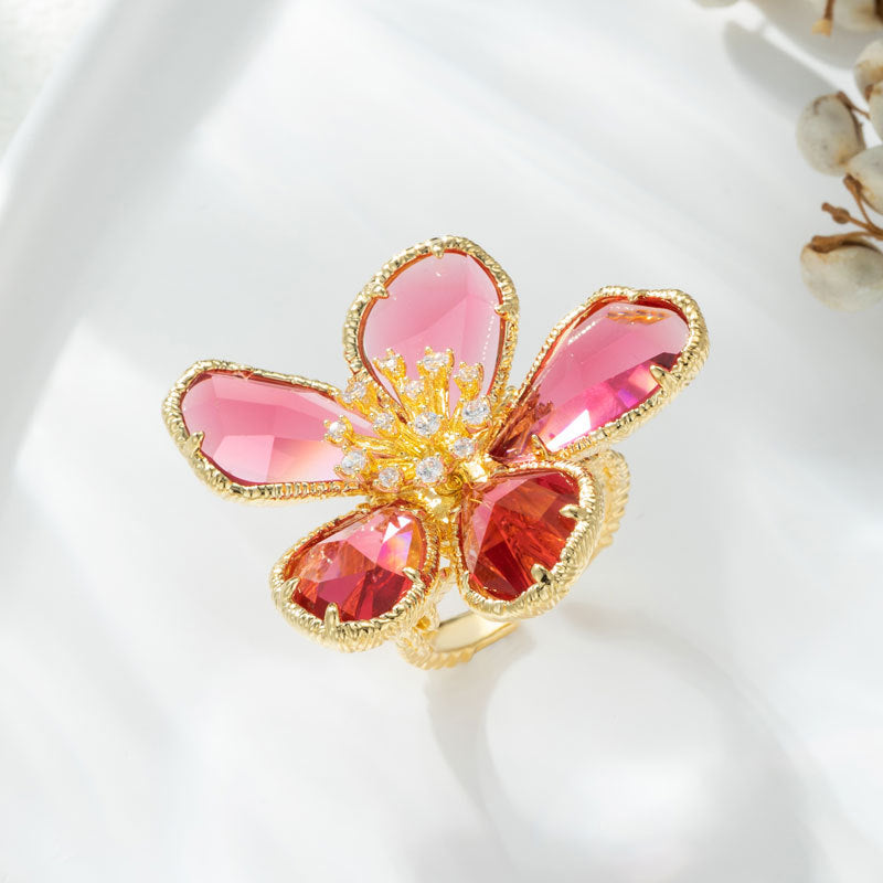 Aurie Crystal Bloom Ring - R04330T056 [KG78JPEJ]