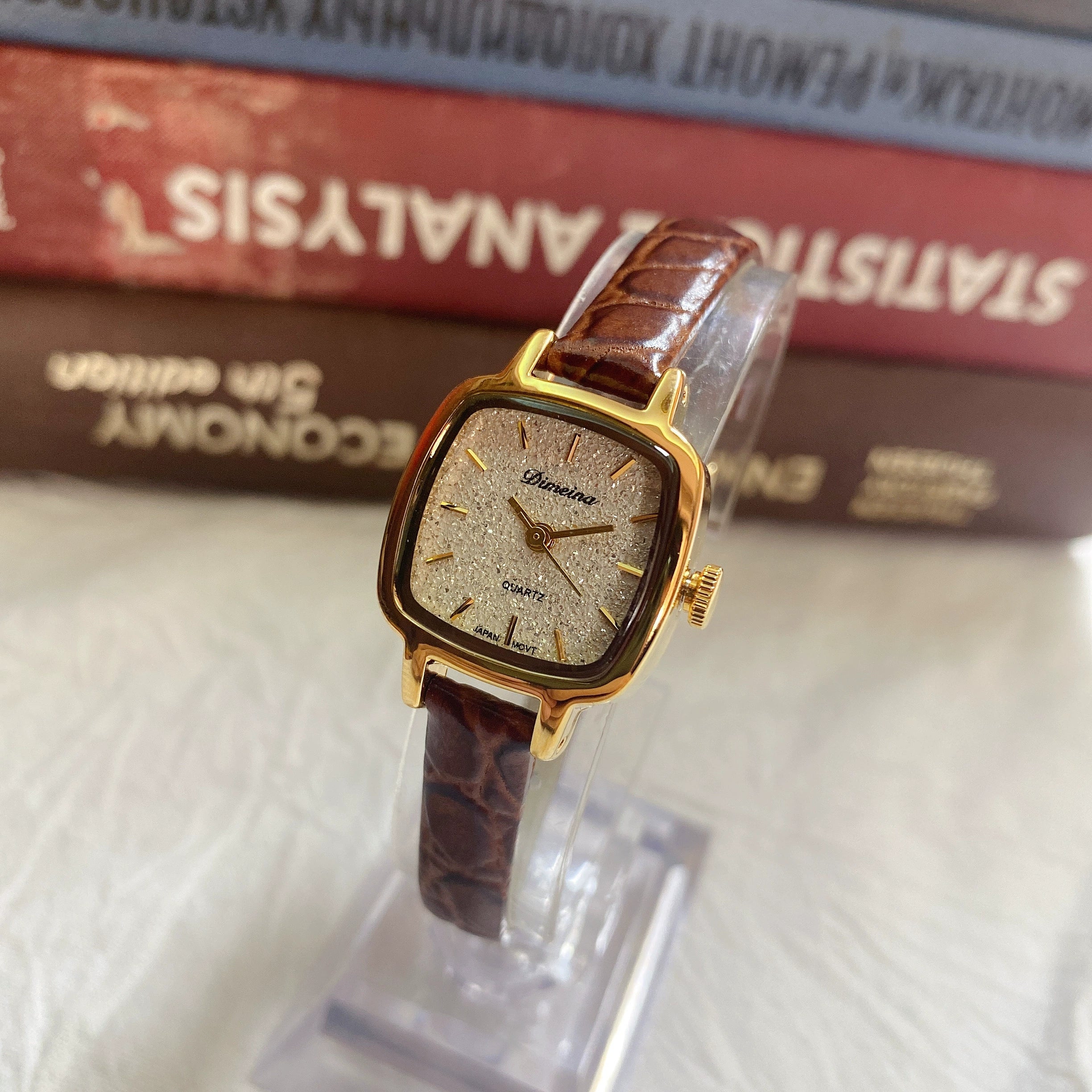 Yatziry Vintage Gold Tone Watch - White Starry Dial with Brown Strap