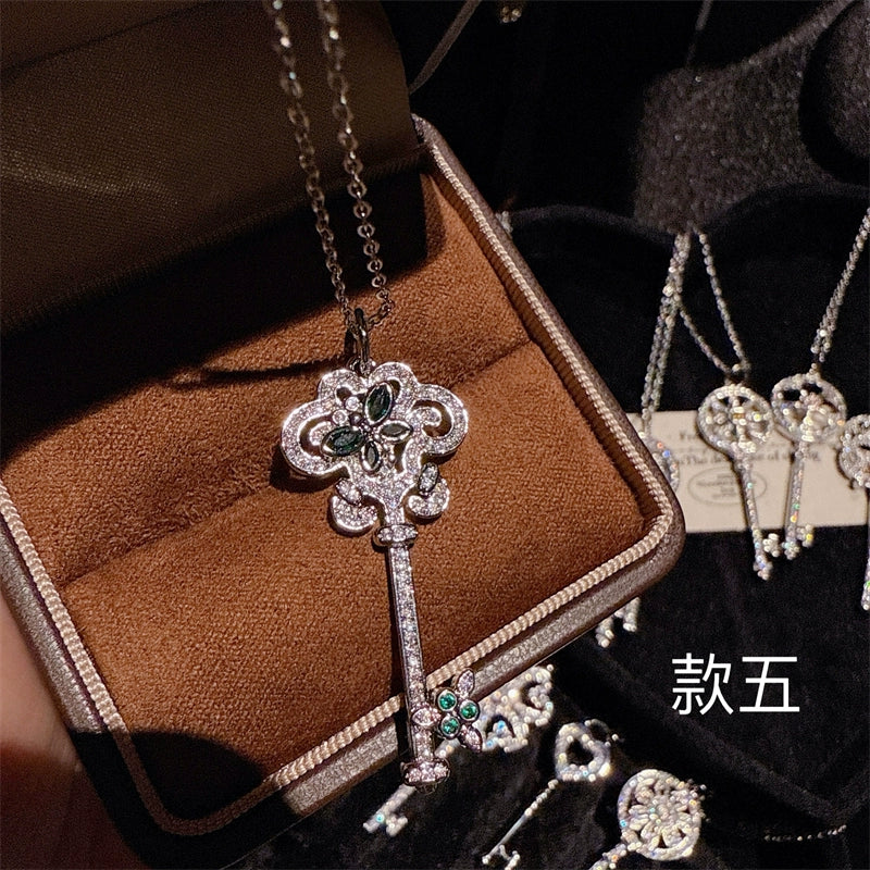 Kinslee Sparkling Key Necklace - Style Five [B7Z1C9KO]