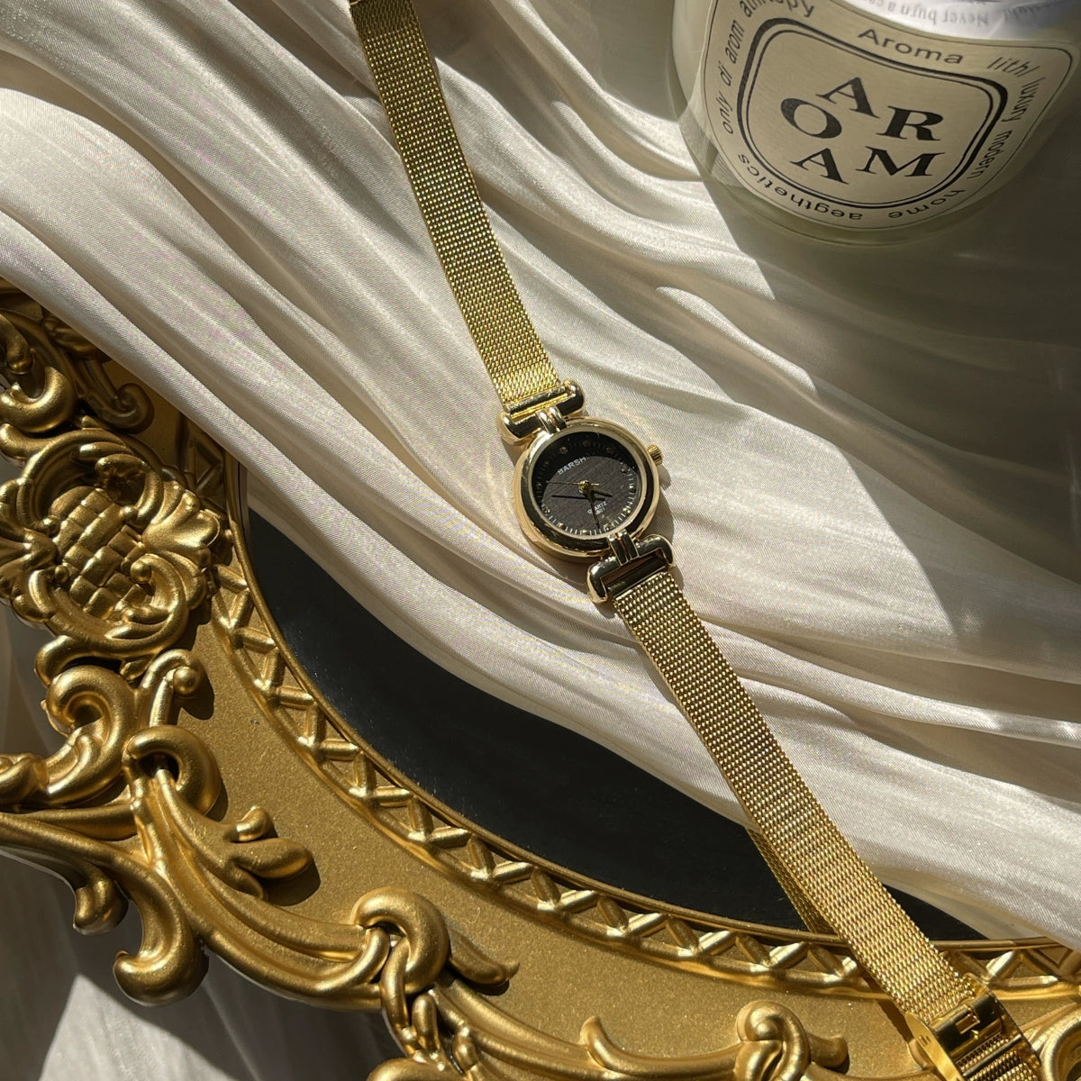 Abbey Luxe Fragrance Watch - Gold Band Black Face [A7BX42N7]