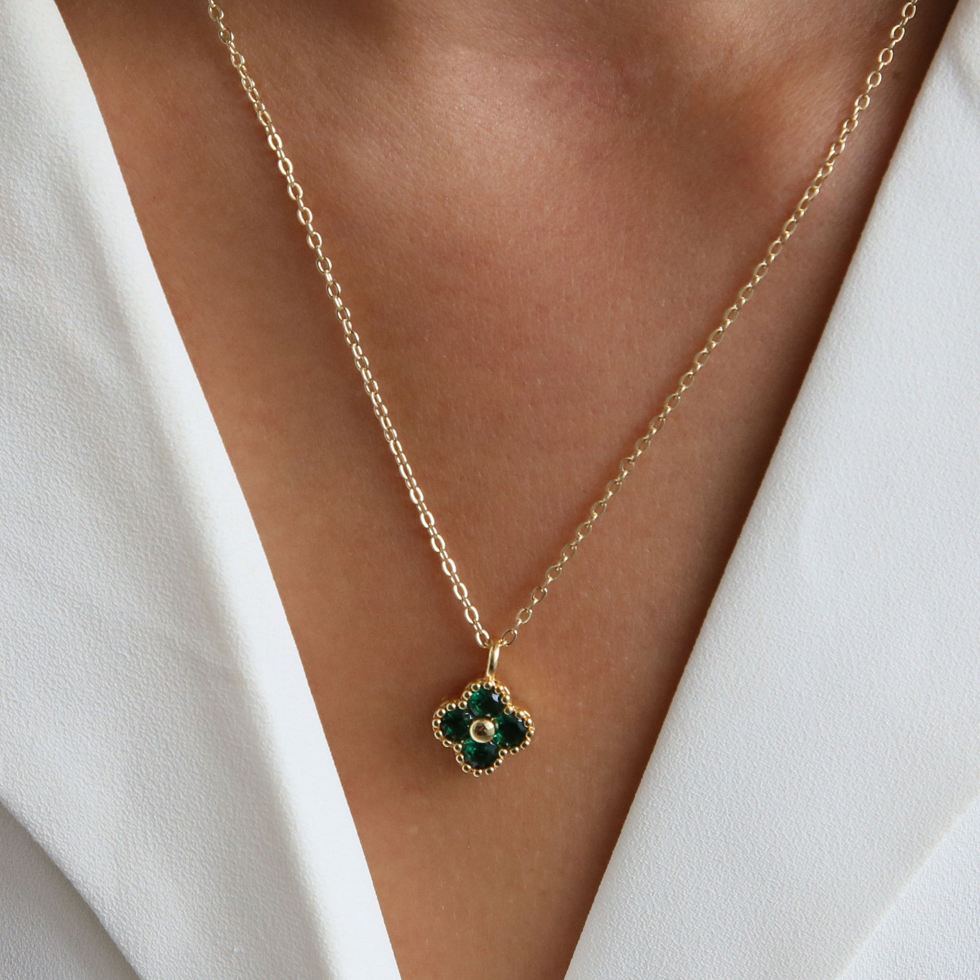 Annamae Clover Charm Necklace - Green Zircon Necklace [2M8RID9N]