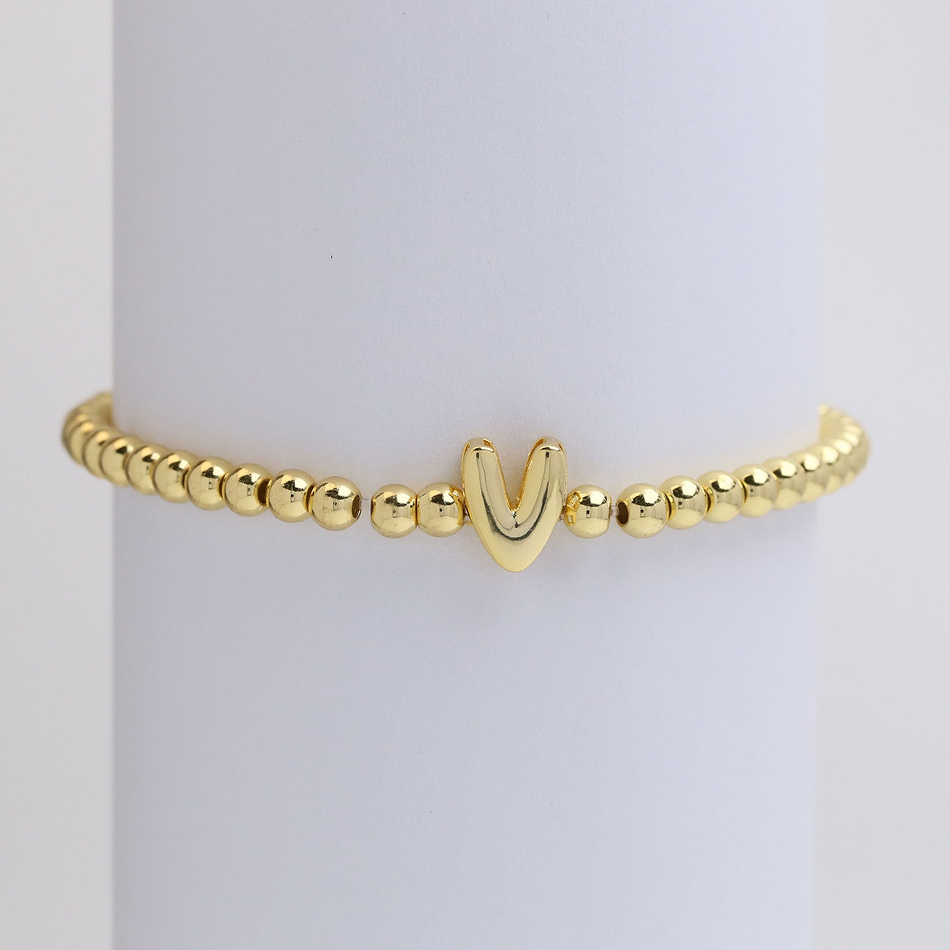 Jorie Polished Letter Bracelet - V [8NHS9CTH]