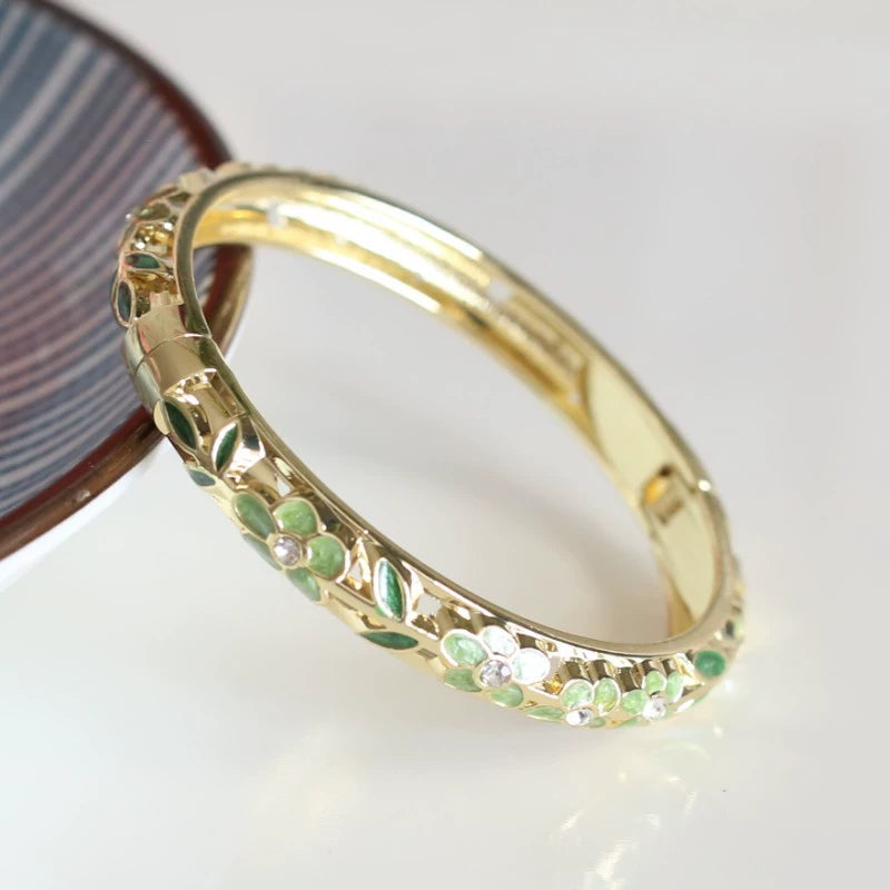Weslynn Cloisonné Floral Bracelet - Green D-Style [JGYZKH5Z]