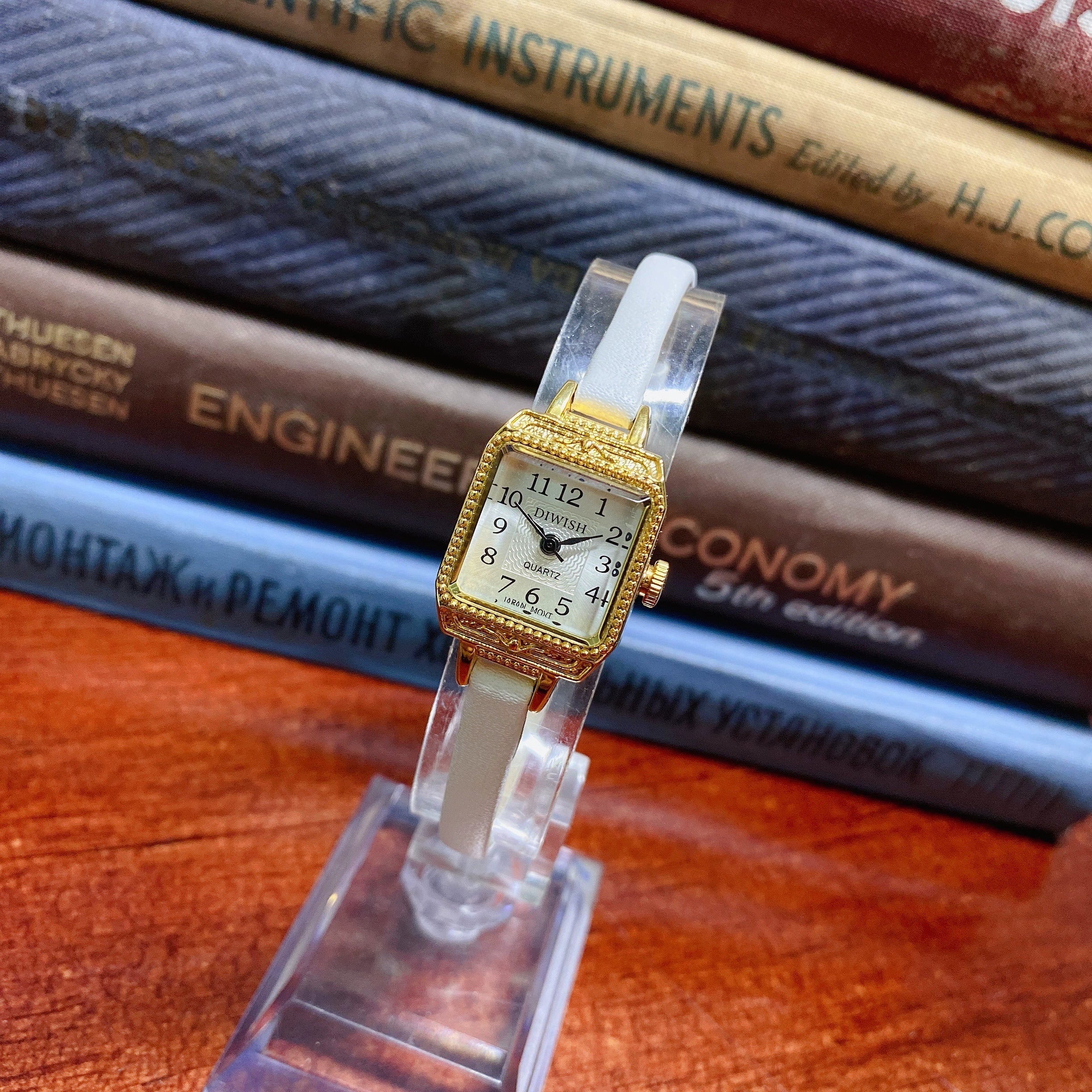 Runa Petite Square Watch - White Strap (with Black Strap)