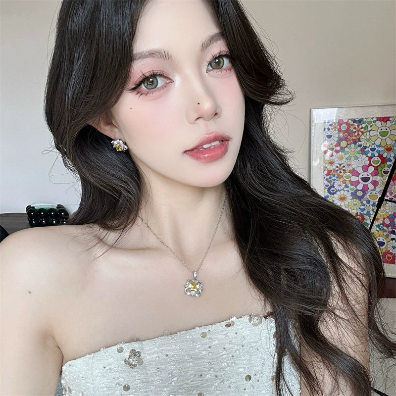 Bethanie Yellow Zircon Ensemble - Earring Stud [EYLJD254]