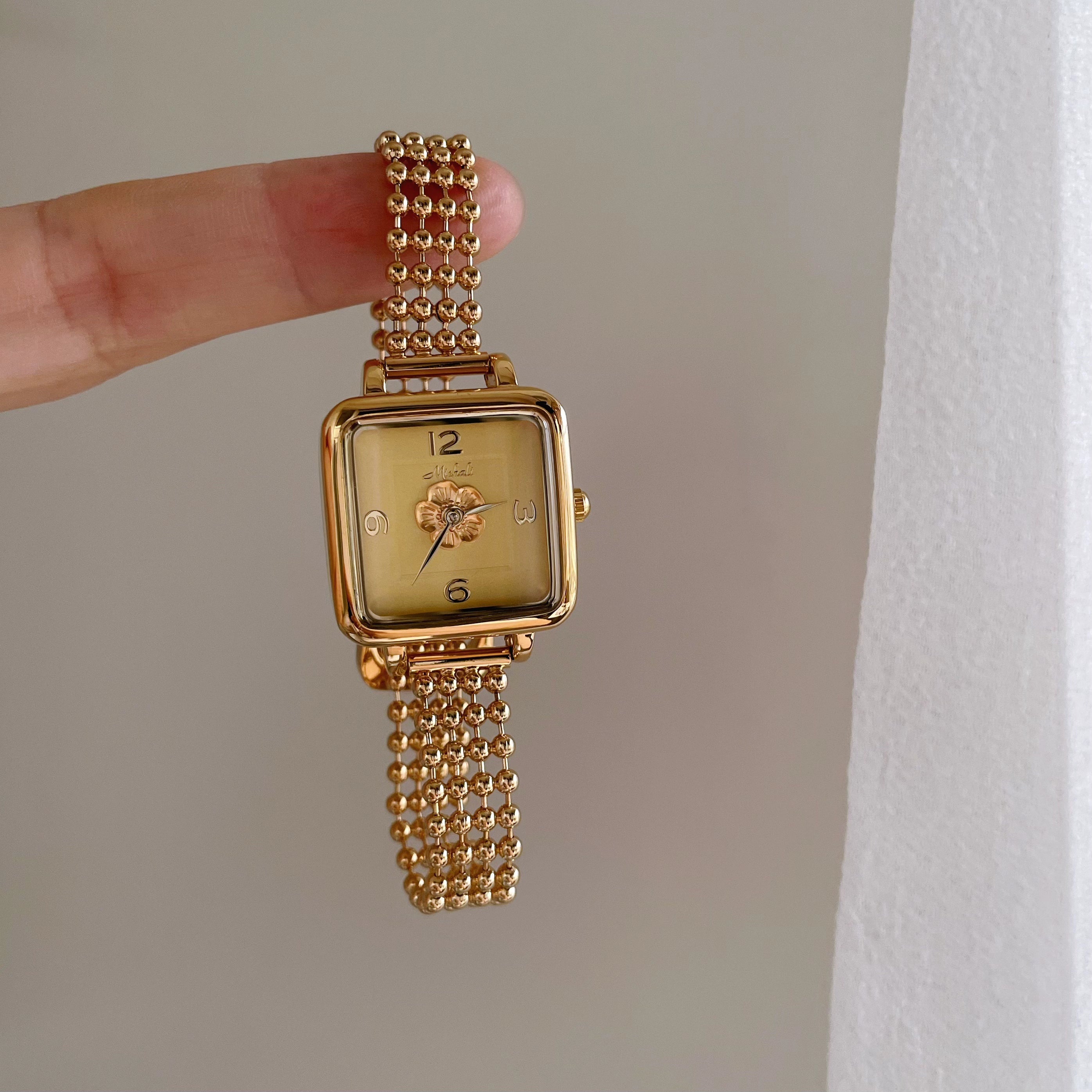 Diem Camellia Charm Watch - Gold-Toned Beaded Strap [9TEFYX4I]