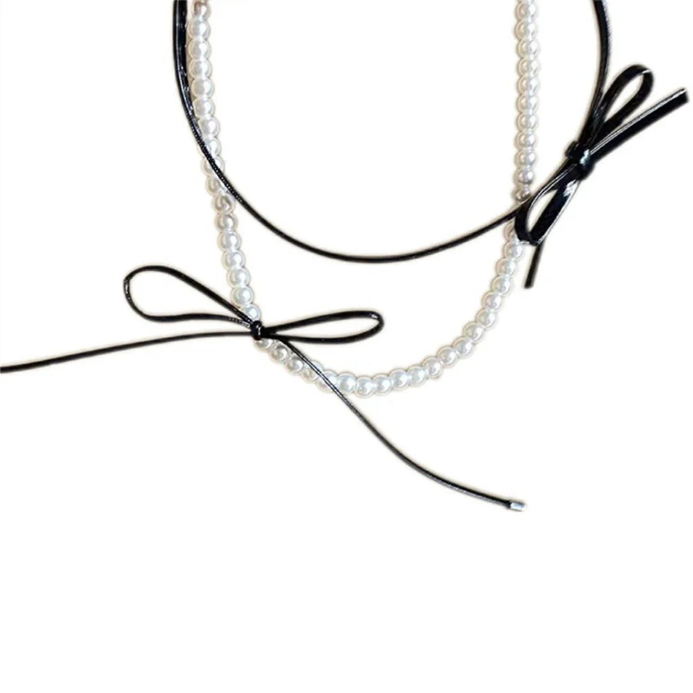 Darianna Pearl Bow Necklace - Black