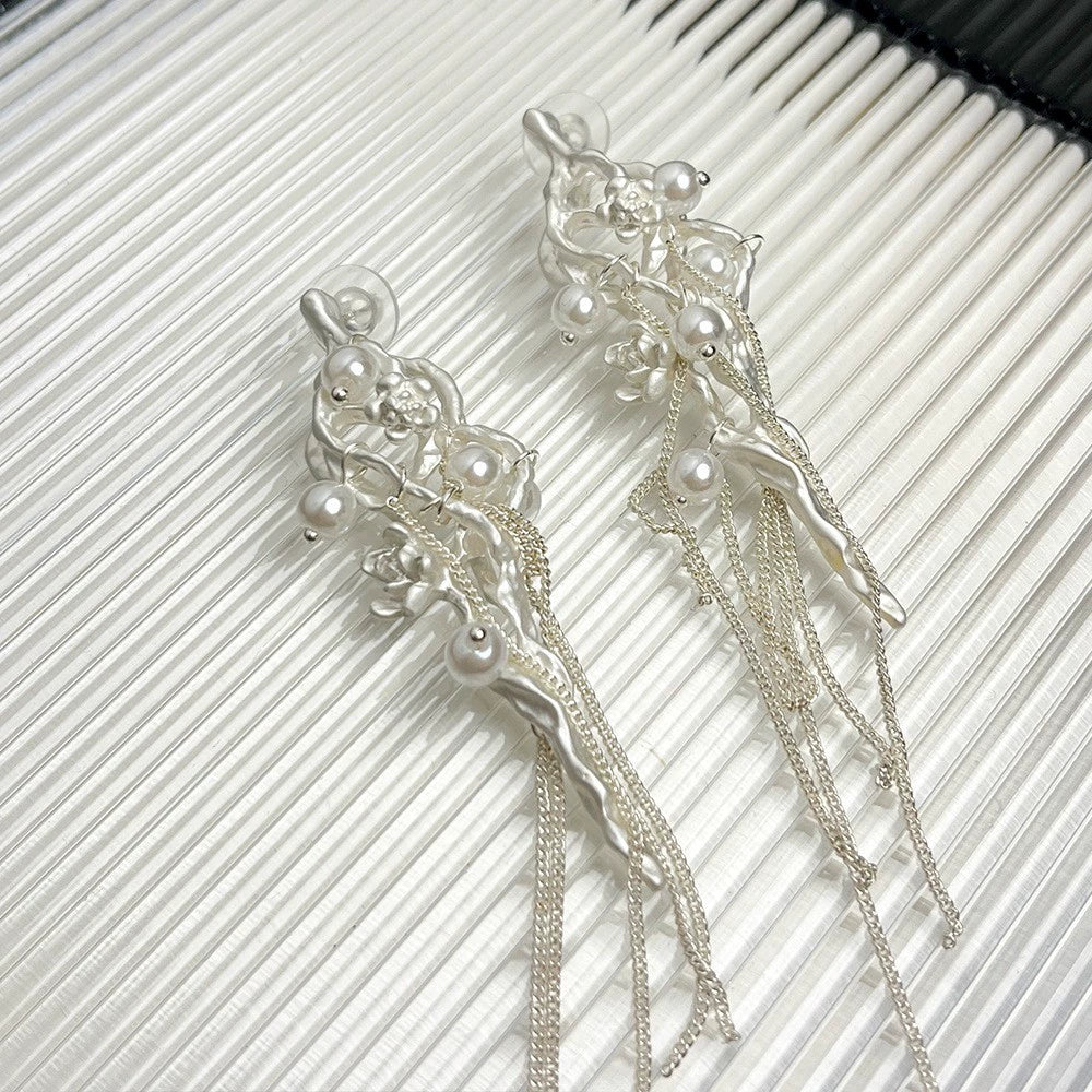 Lakshmi Pearl Tassel Earrings - Main Picture Style - Ear Clips