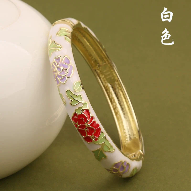 Lana Chinoiserie Floral Bangle - White (10mm)