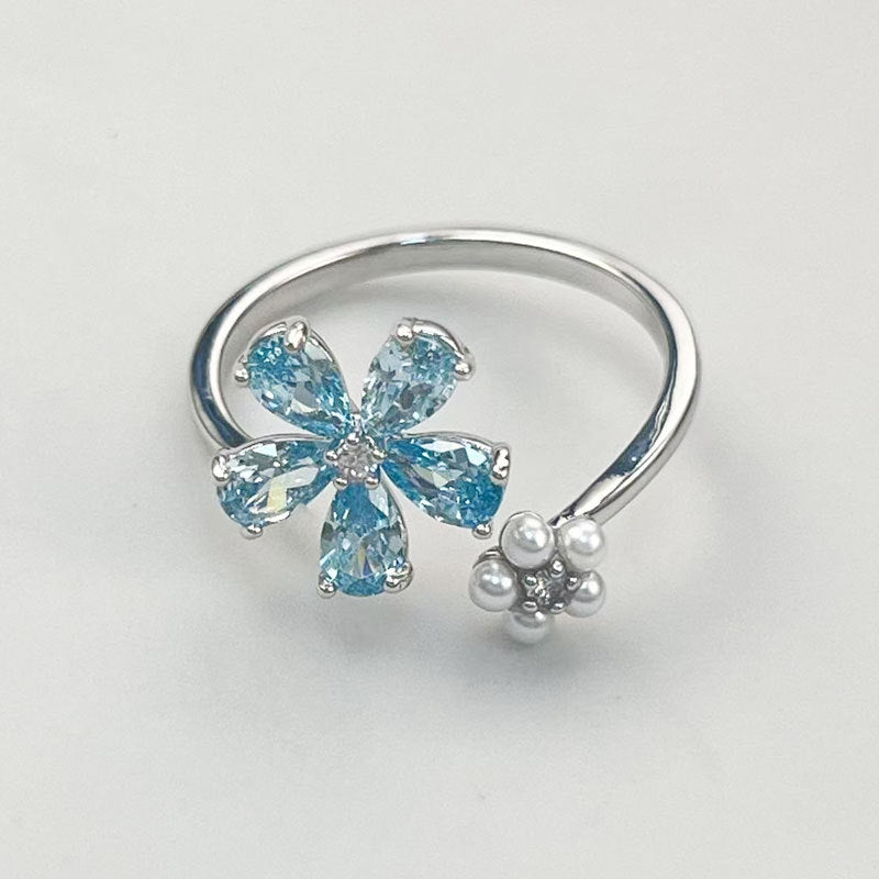 Nirvana Pink Bloom Ring - Pink Zircon Gold Tone C [IWQGKO5X]