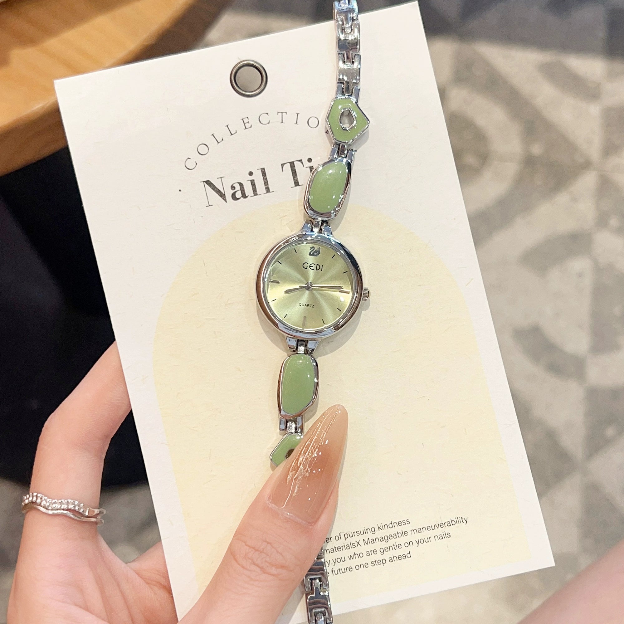Abriella Elegant Bracelet Watch - Fresh Green [VU5L31K8]