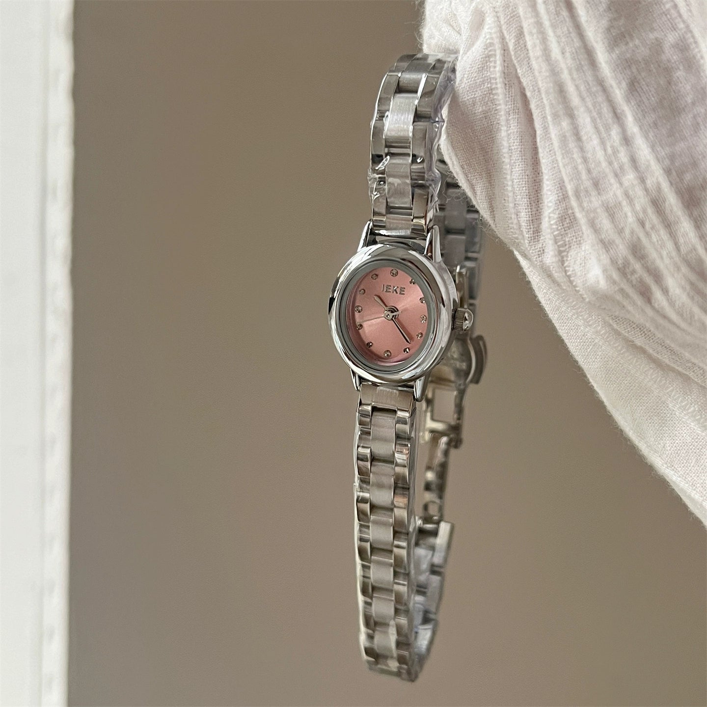Polina Dainty Chain Watch - Silver Band Pink Dial [B5L6CQKK]