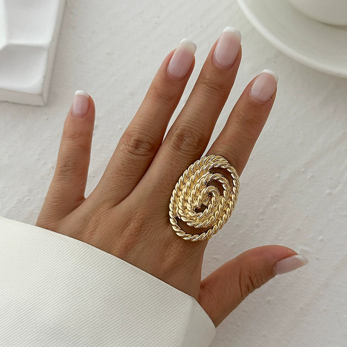 Janylah Sculptural Open Ring - Style 02 Light Gold [SKX9TBDM]
