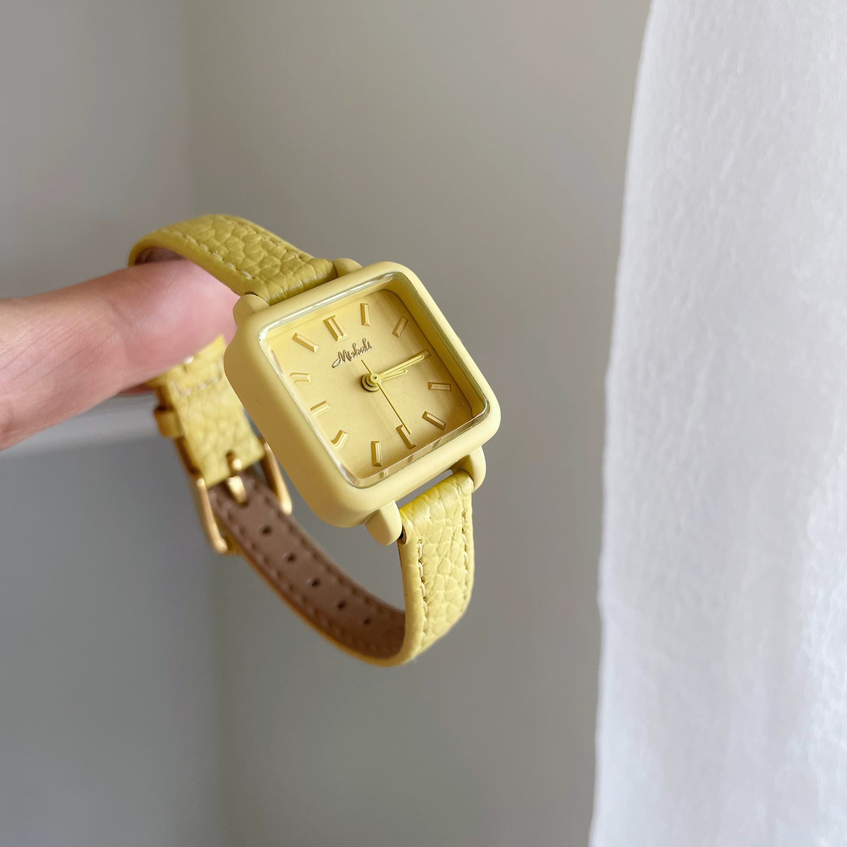 Laynie Vibrant Square Leather Watch - Light Yellow [5D3FILN9]