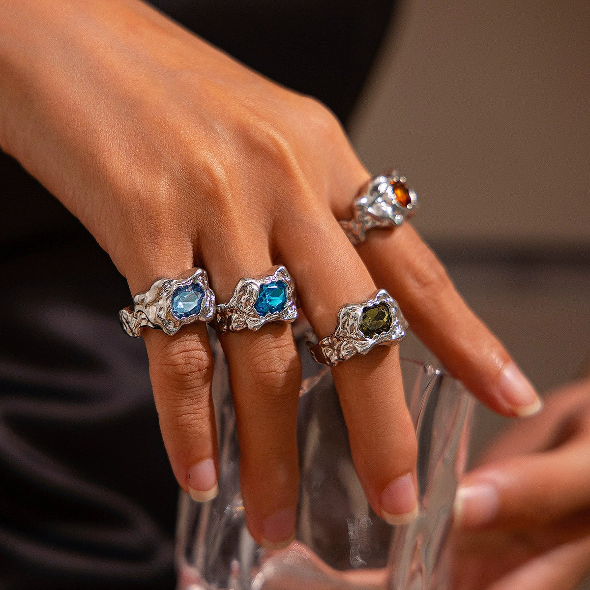Isabel Liquid Metal Ring Set - Style 03 - Silver-tone 4-Piece Set [DV80ZFHT]
