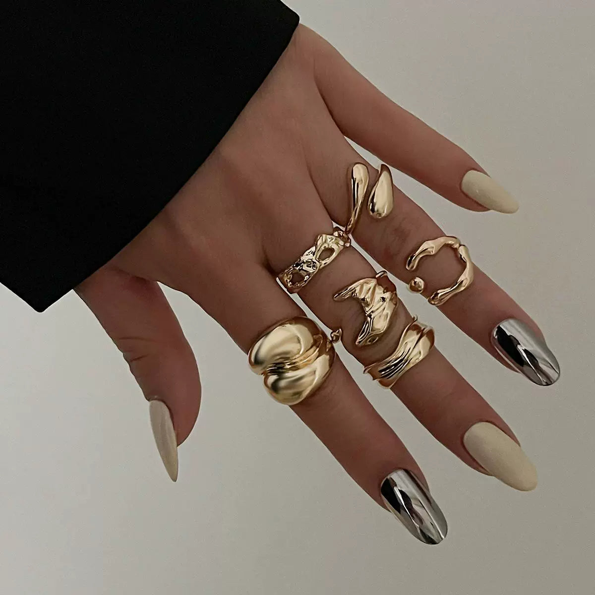 Rilyn Liquid Lava Ring Set - Light Gold 6-Piece Set [BJCSCFK0]