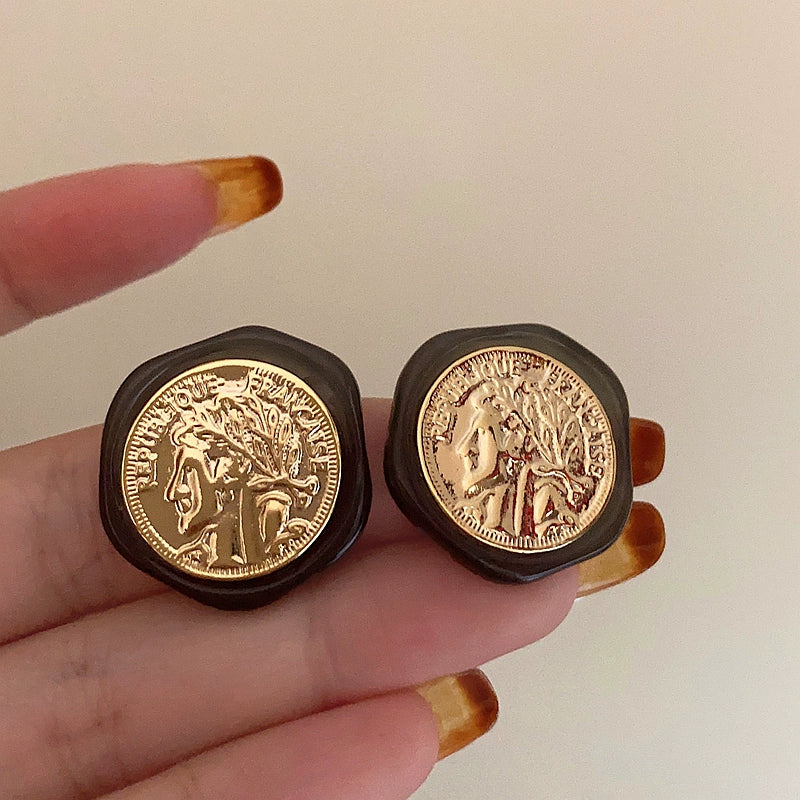 Joleen Asymmetric Sculptural Studs - Grey [Y7AAWB7P]