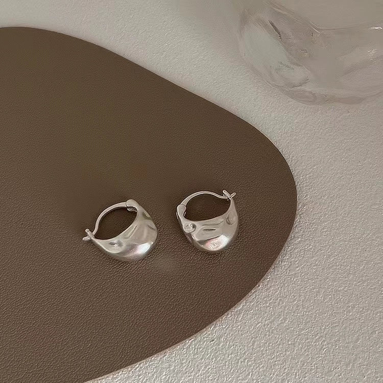 Amada Irregular Metal Earrings - Silver Irregular Half-Circle