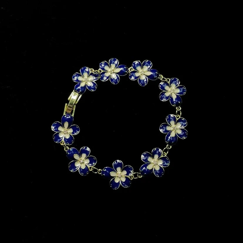 Taniya Delicate Blossom Bracelet - Blue