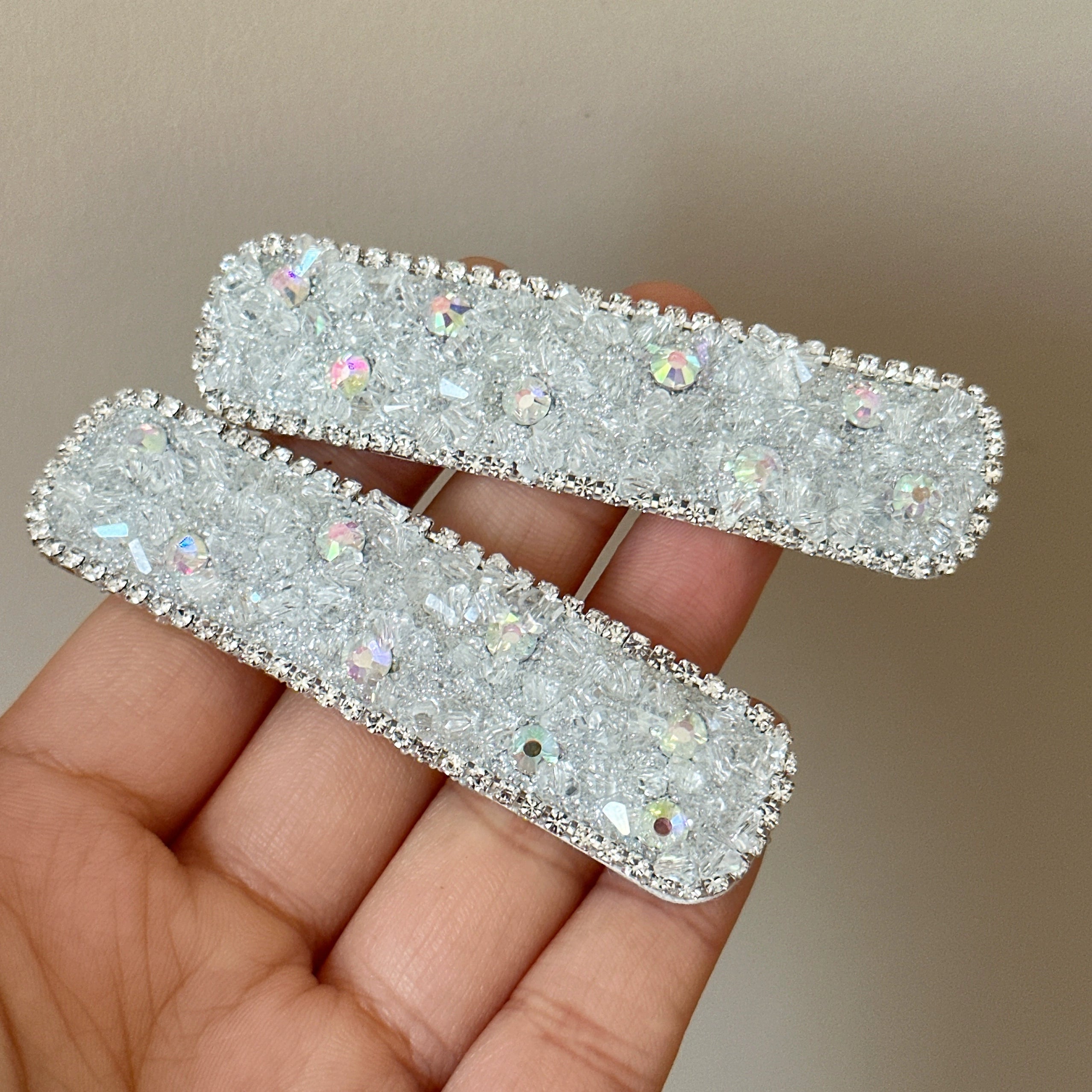 Lianne Crystal Square Hair Clip - White Pair [UJKSYAMP]