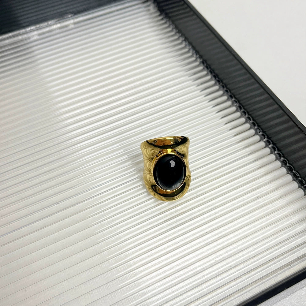 Tinleigh Cat Eye Statement Ring - Black Gemstone Gold Ring
