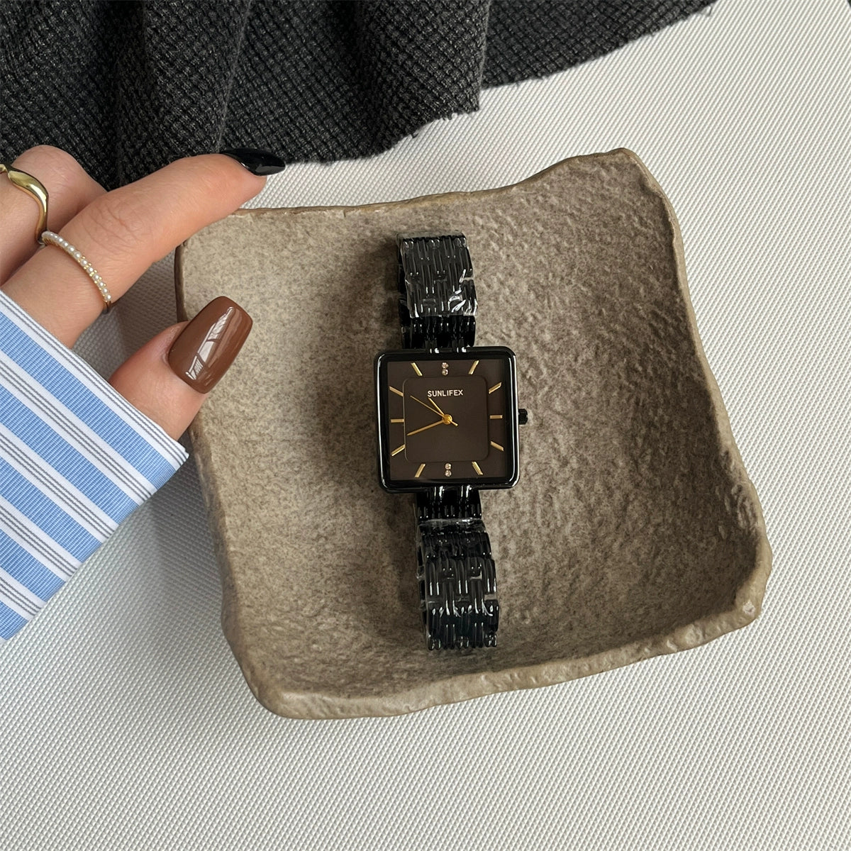 Adeena Mid-Century Watch - Black Band Black Dial [ZRCKNEIH]