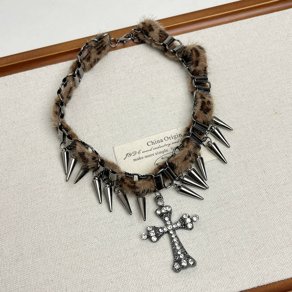 Huda Rivet Cross Choker - Cross Rivet Tassel Necklace [WT198BXK]