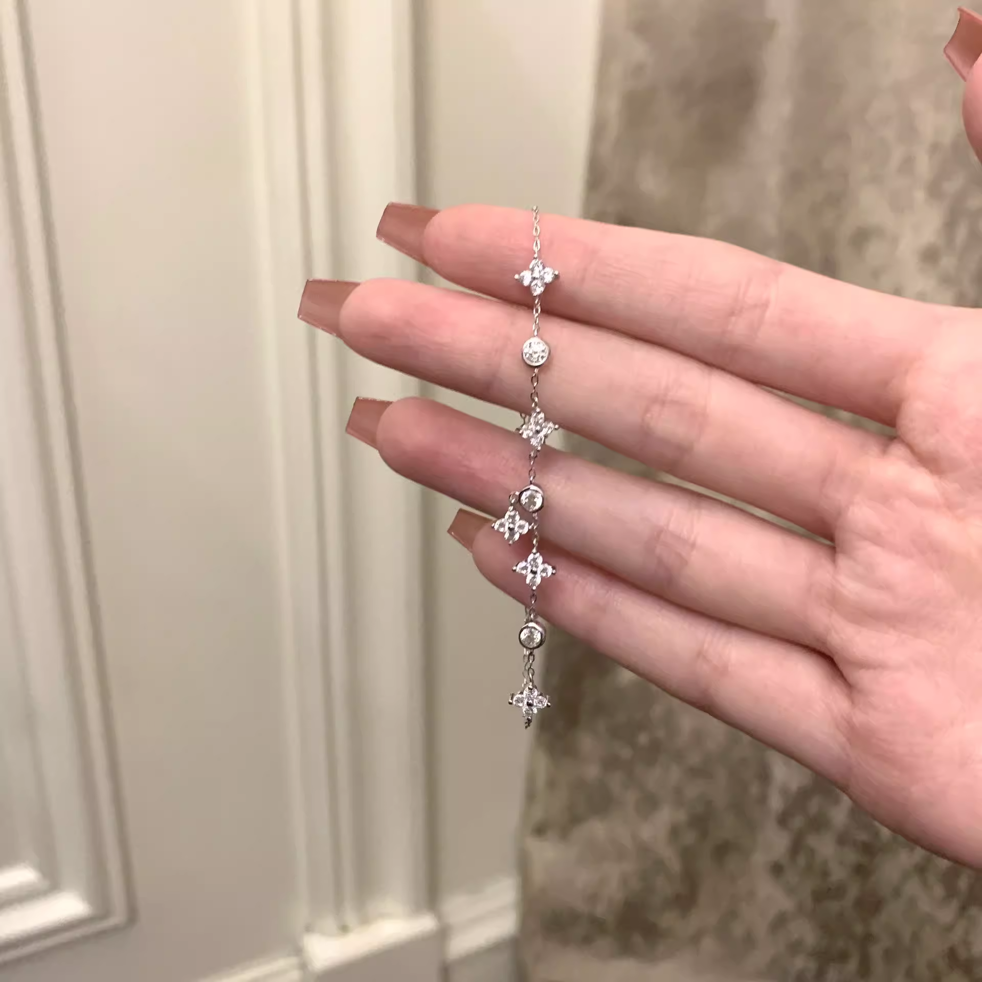 Brexley Zircon Clover Bracelet - White Gold Plated