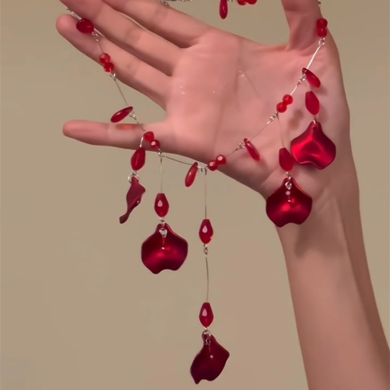 Kelley Tassel Rose Necklace - Red