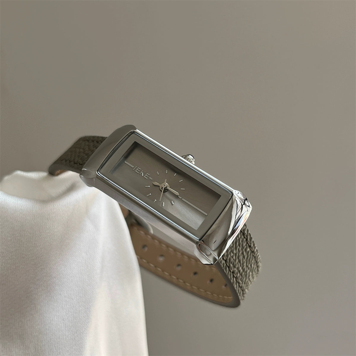 Meera Sleek Square Watch - Thin Rectangle (Grey/Silver) [ZYW4C2ZO]