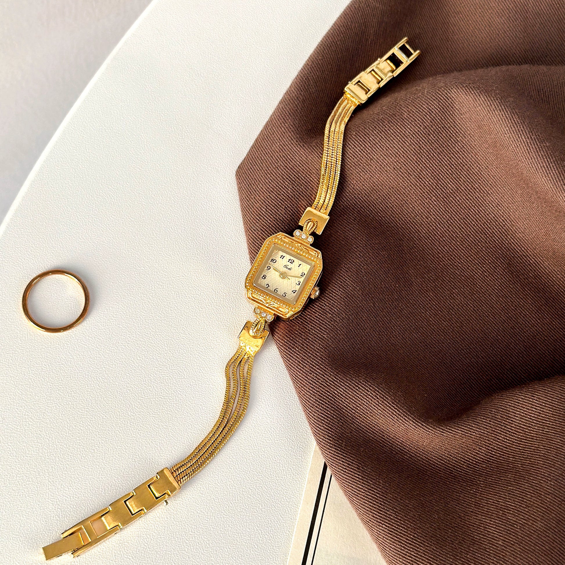 Loghan Gold Bracelet Watch - Tassel Chain Gold Watch [5IASQP2Q]