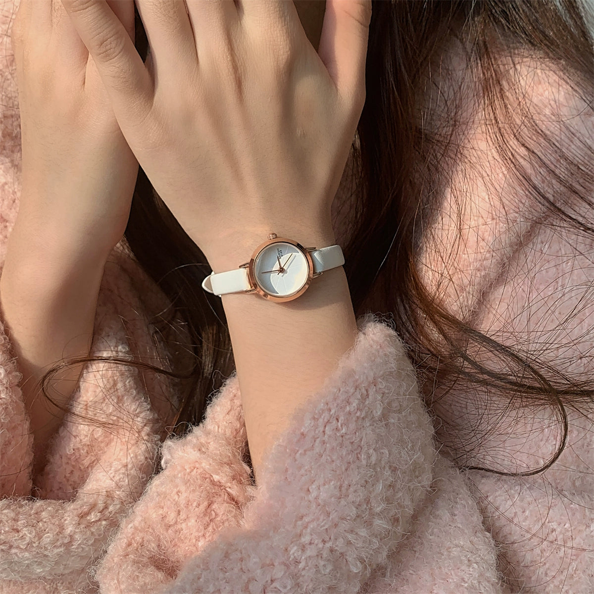 Kenadie Retro Leather Watch - White [NZTD1IUG]
