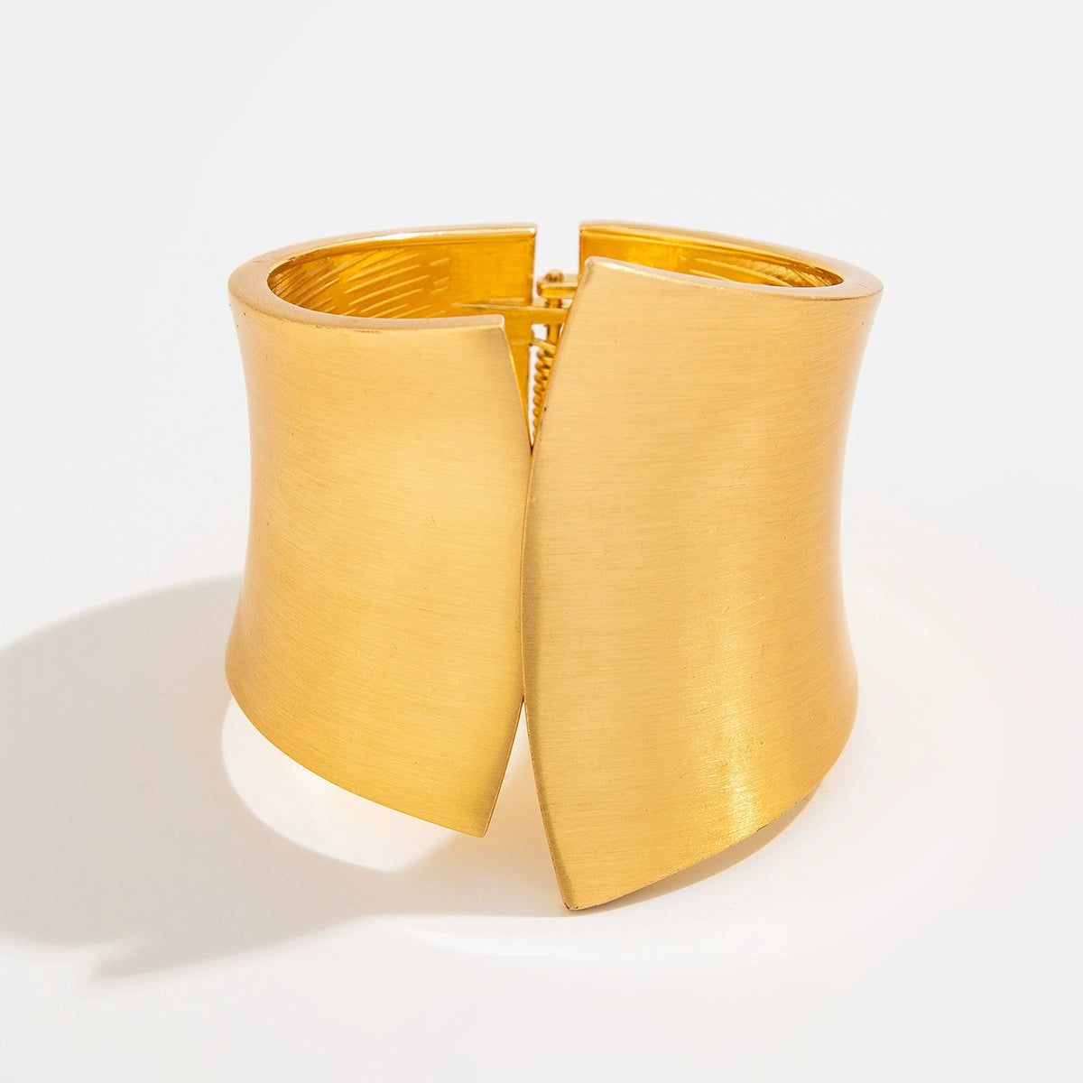 Priscila Asymmetrical Matte Cuff Bracelet - Brushed Gold Style 5 [YXMFW07N]