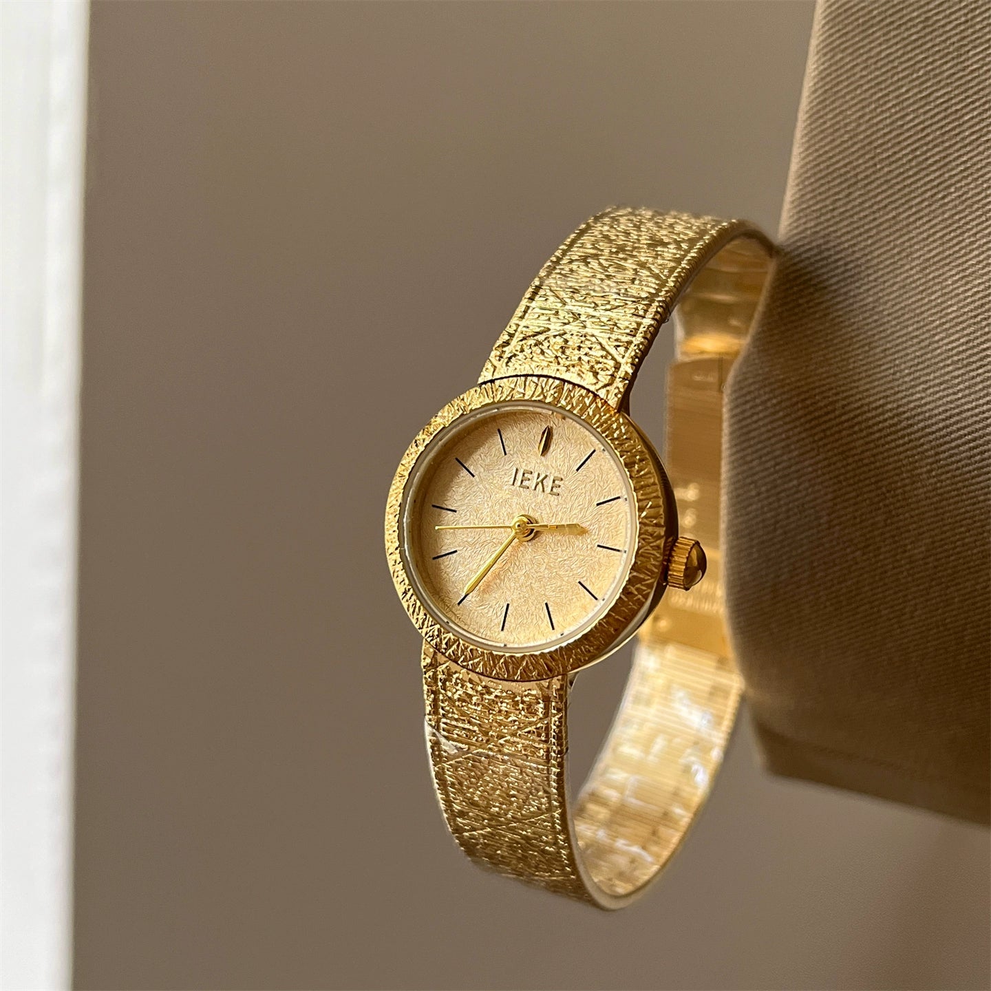 Laney Luxe Petite Watch - Gold Strap Gold Dial [WSJVZONA]