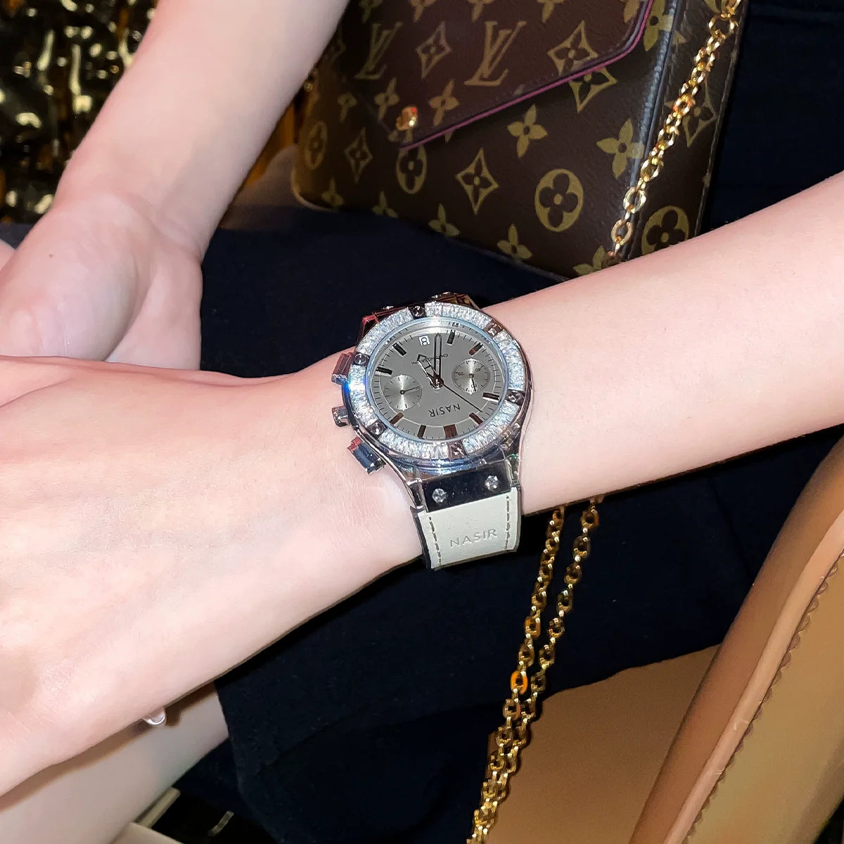 Aylee Elegant Leather Watch - Gray with Silver Case