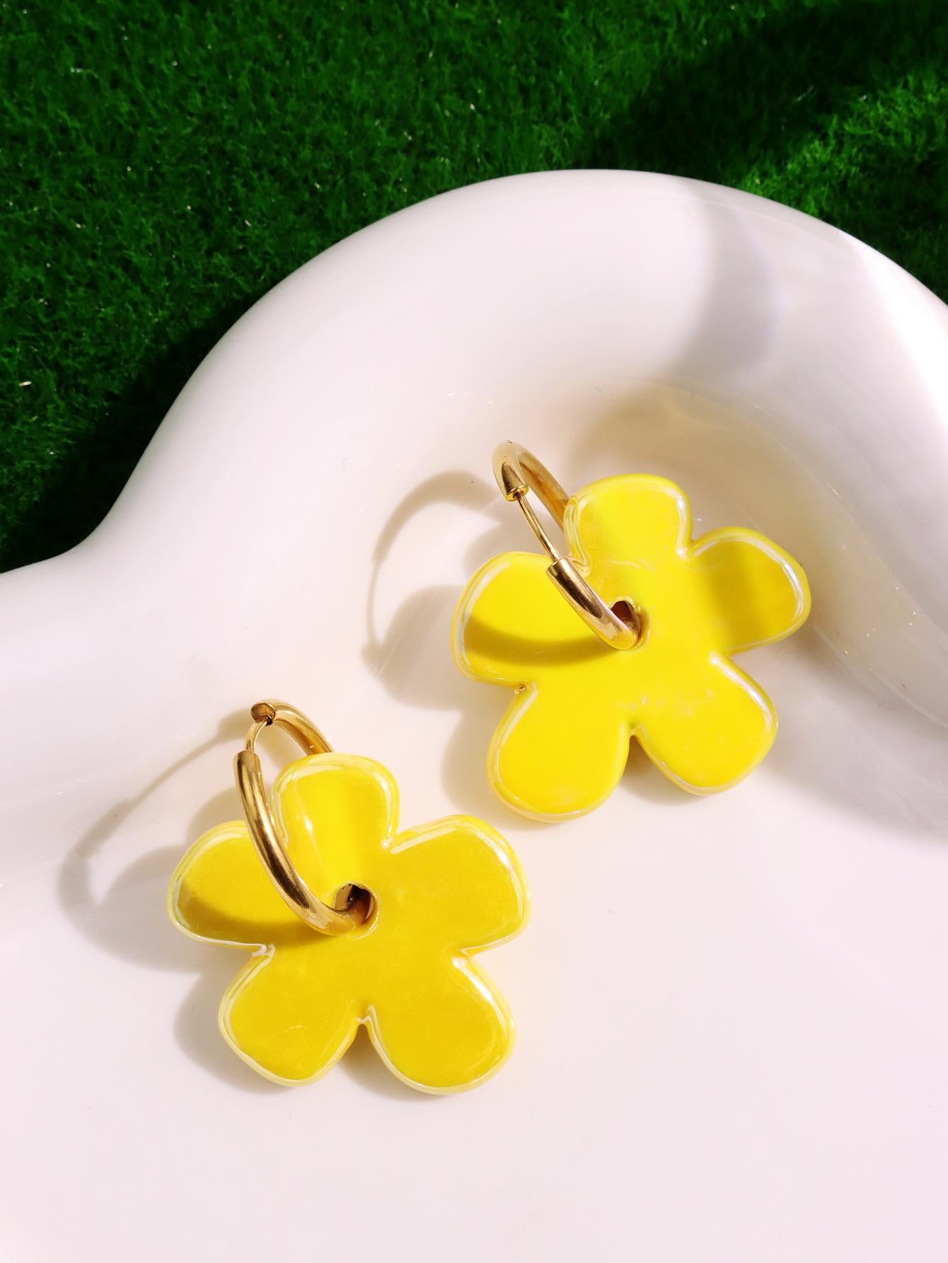 Munira Ceramic Bloom Drop Earrings - Sky Blue [2BUVS4AB]