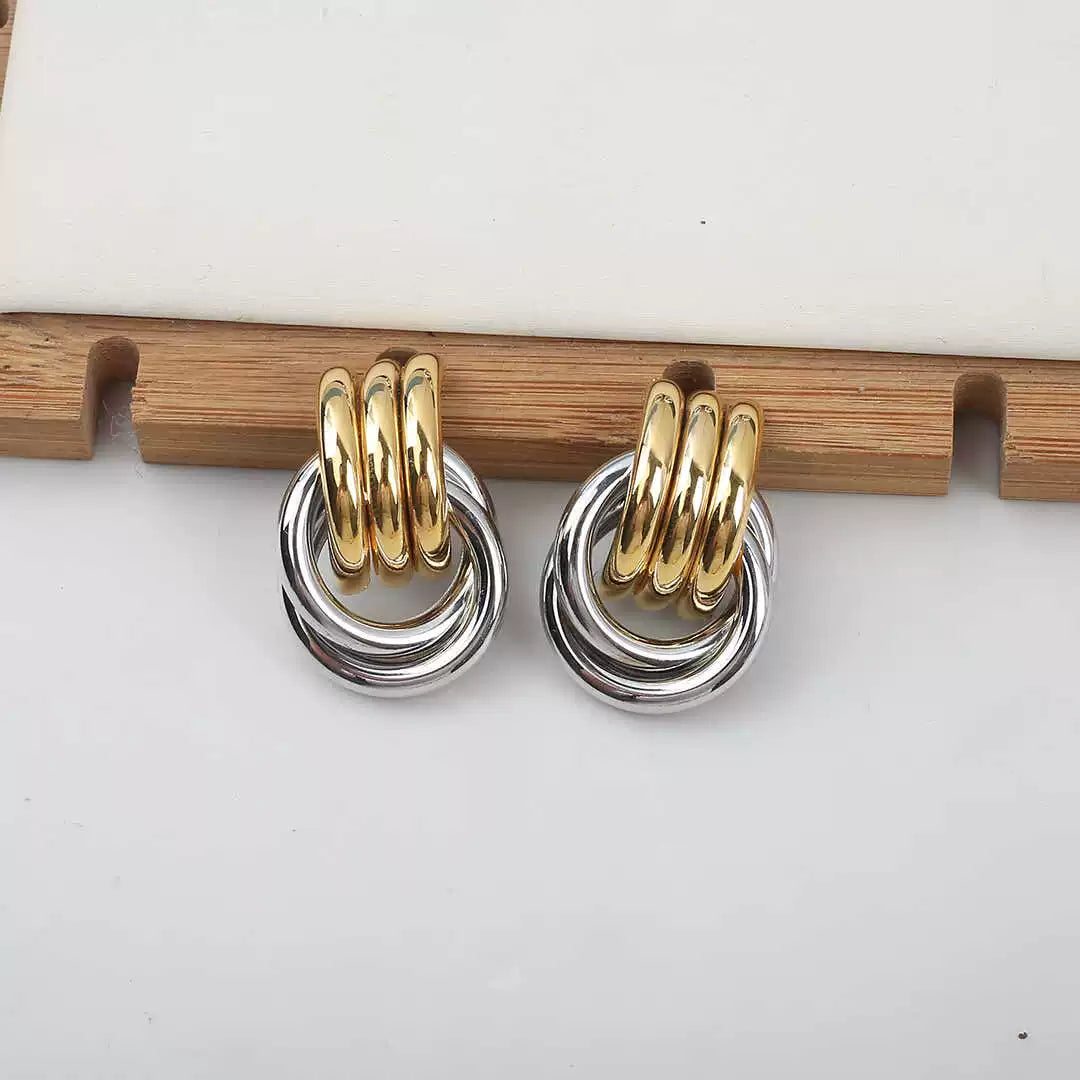 Ursula Modern Chain Loop Earrings - Mixed Color