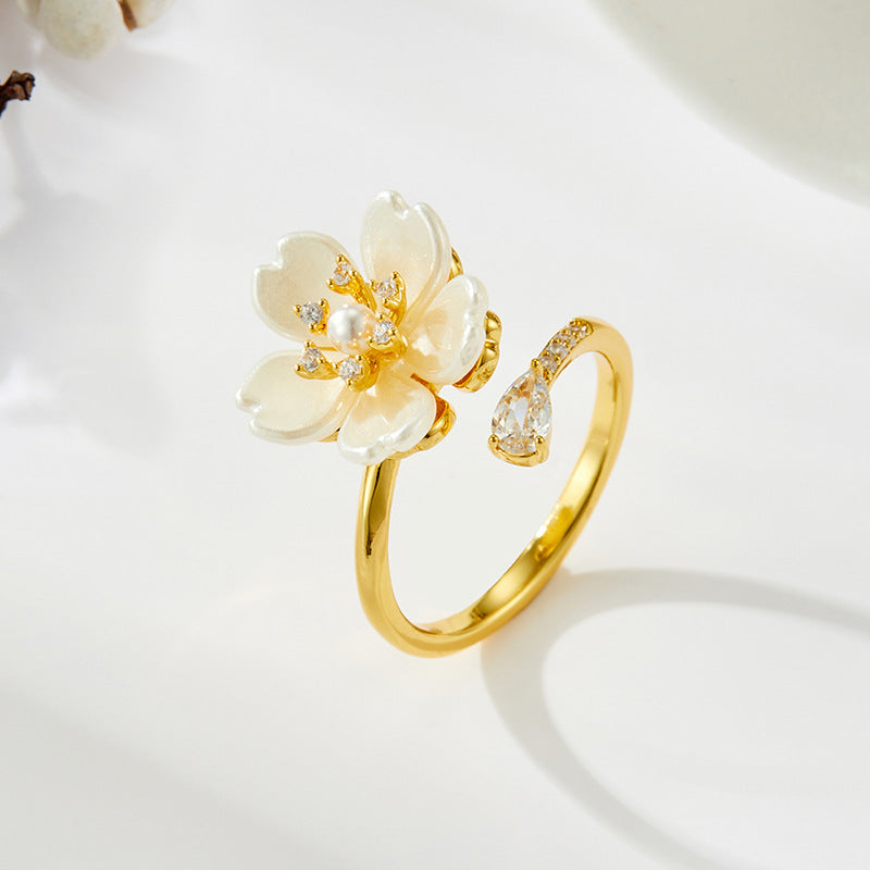 Zamiyah Retro Floral Pearl Ring - R12867T007 [5ZET0HZ8]