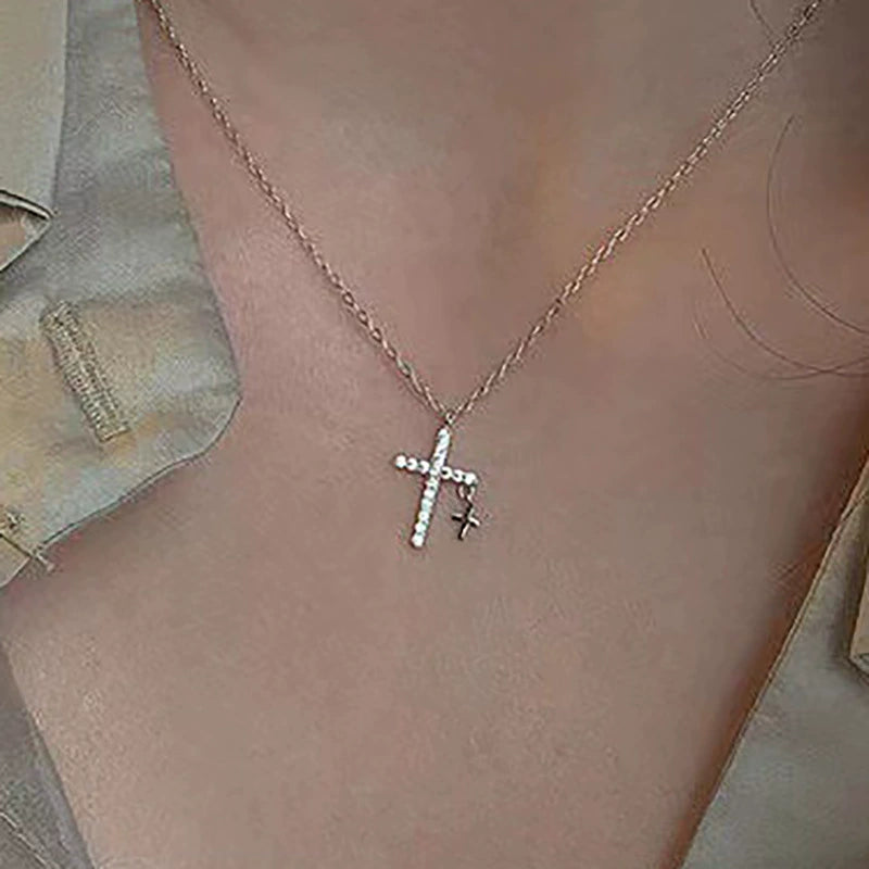Melonie Pearl Cross Necklace - Style 6 [LXQT3SB7]