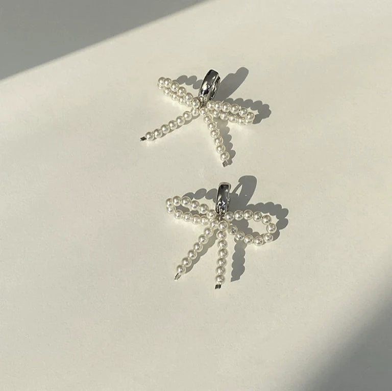 Wilhelmina Pearl Bow Earrings - Bowknot Pearl Ear Clip