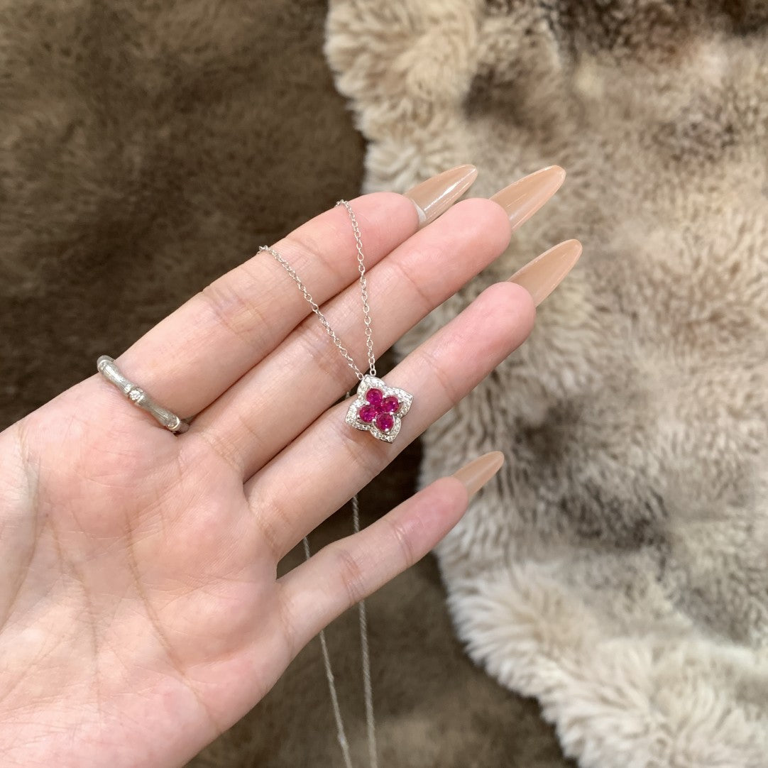 Camryn Delicate Clover Necklace - White Gold Tone [8B4J2P3D]