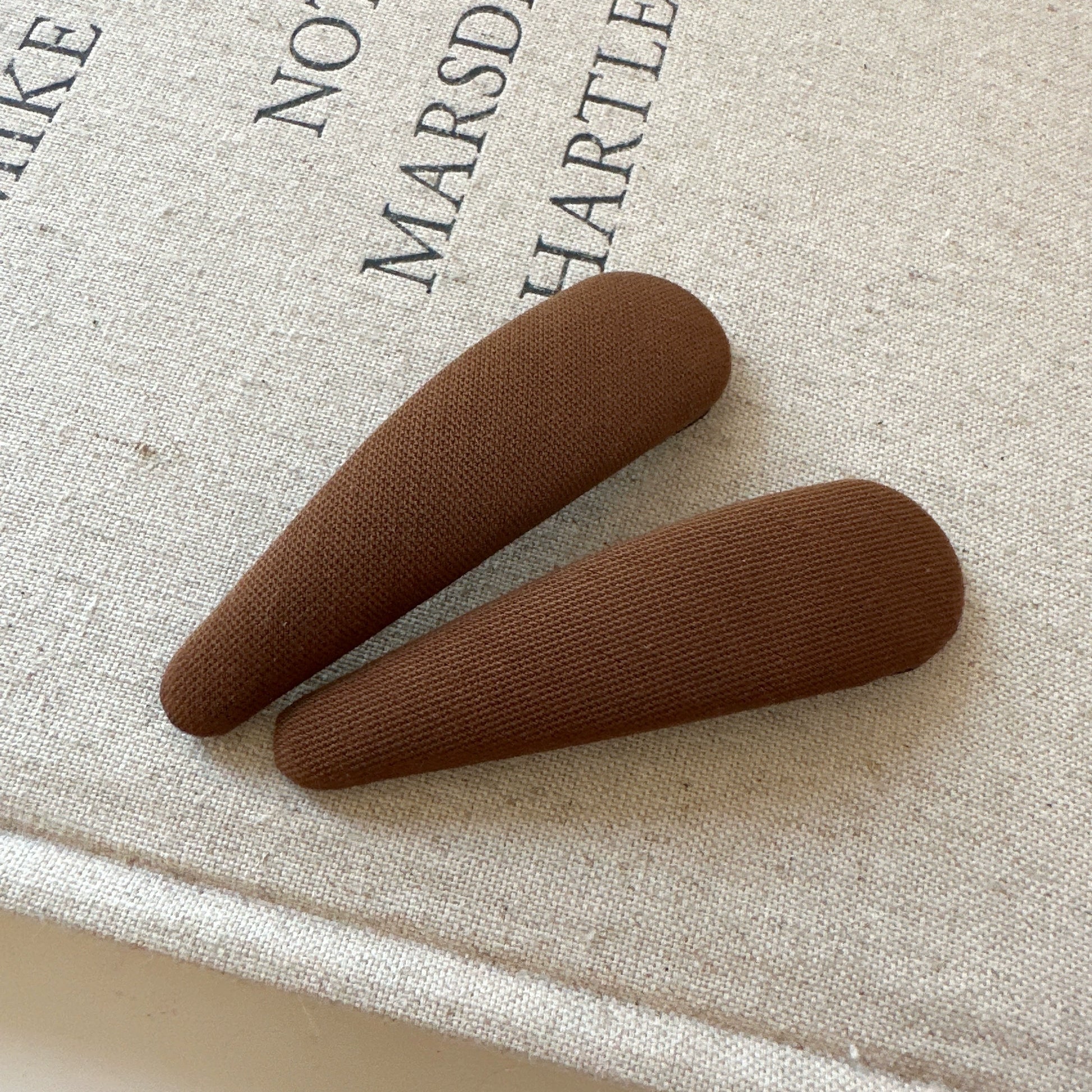 Yelitza Minimalist Fabric Hair Clip - Coffee Water Drop (Pair) [7VSE8H62]