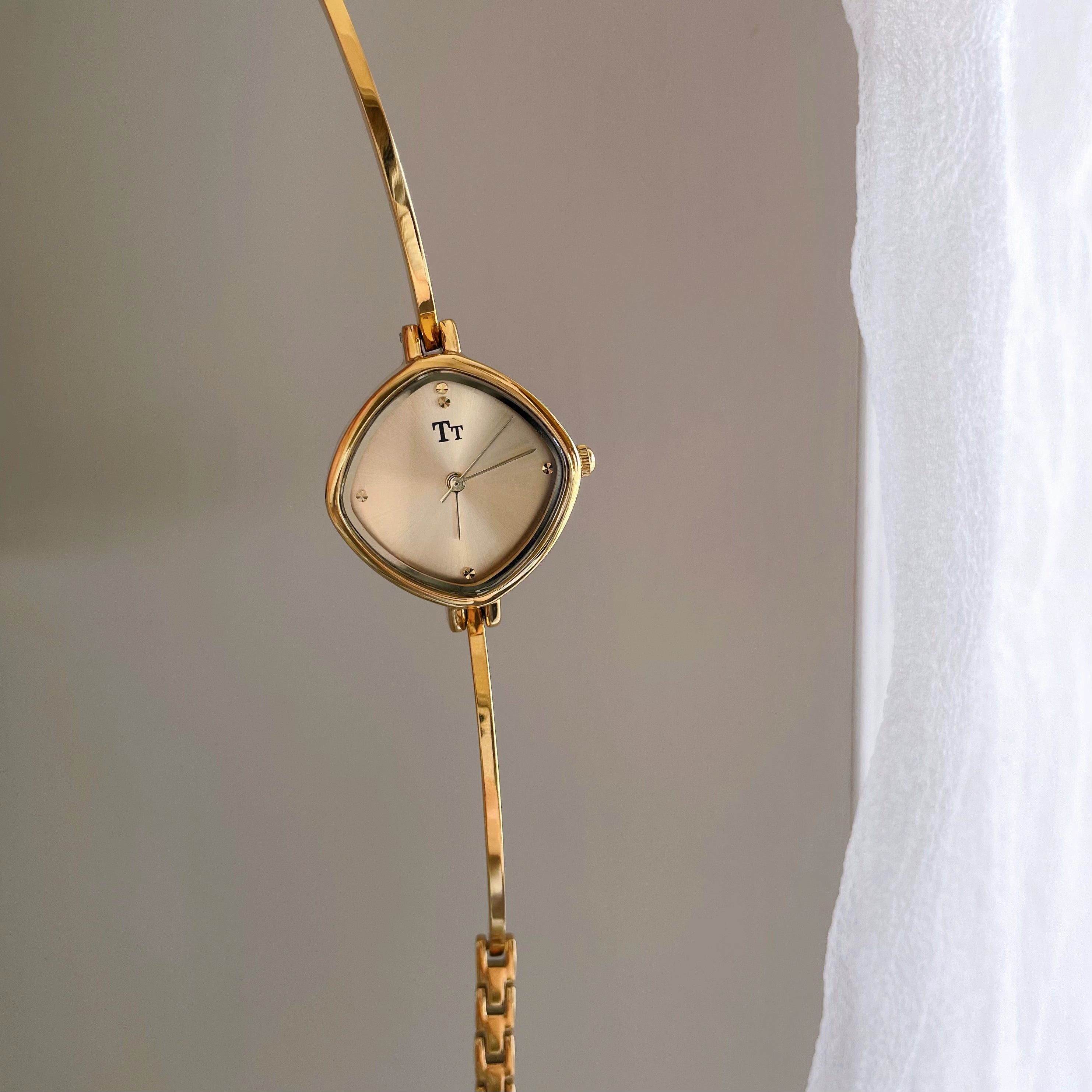 Anabel Petite Bracelet Watch - Gold Gold Dial [X0HCZBKQ]