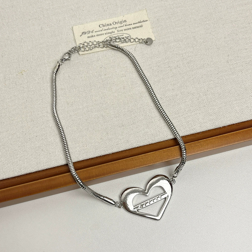 Nyssa Sweet Heart Necklace - Heart Necklace [ZURKR11P]